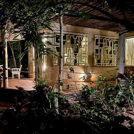 Rock And Sea Resort Ватаму Екстериор снимка