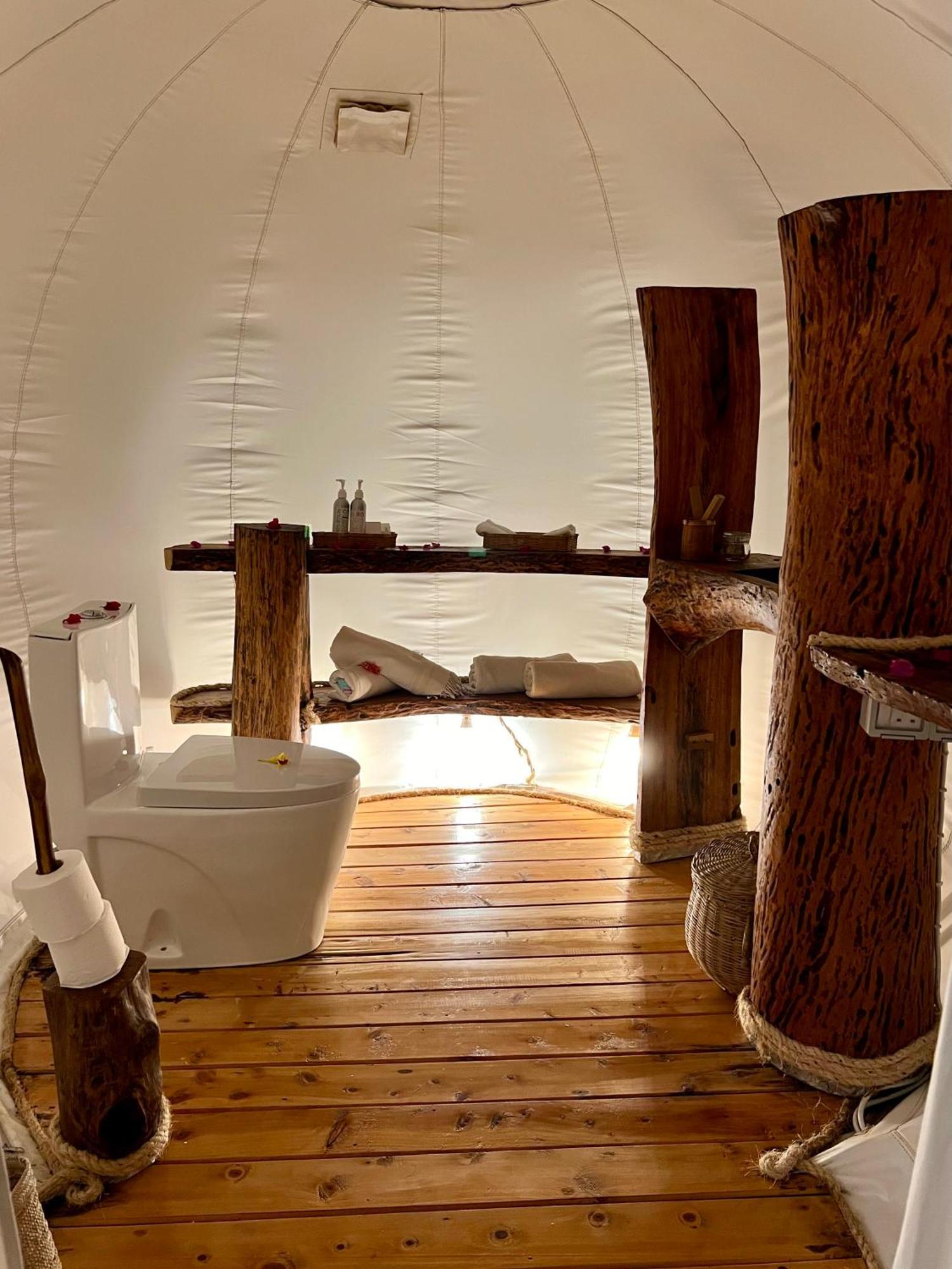 Rock And Sea Resort Ватаму Екстериор снимка