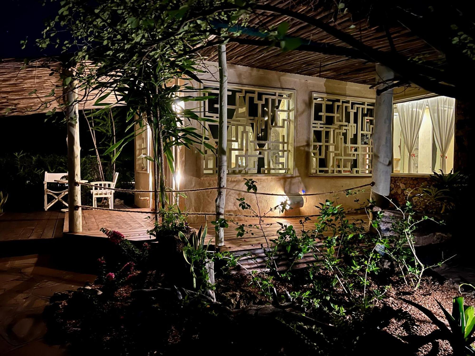 Rock And Sea Resort Ватаму Екстериор снимка